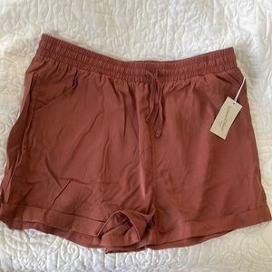 NWT Breezy Universal Thread Shorts